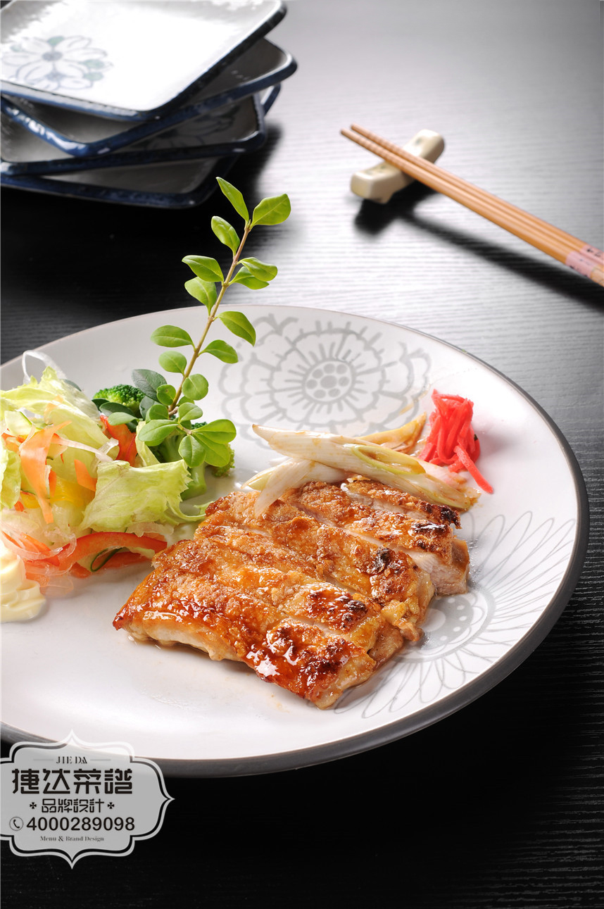 鸡肉照烧韩泰日料理菜品摄影图片