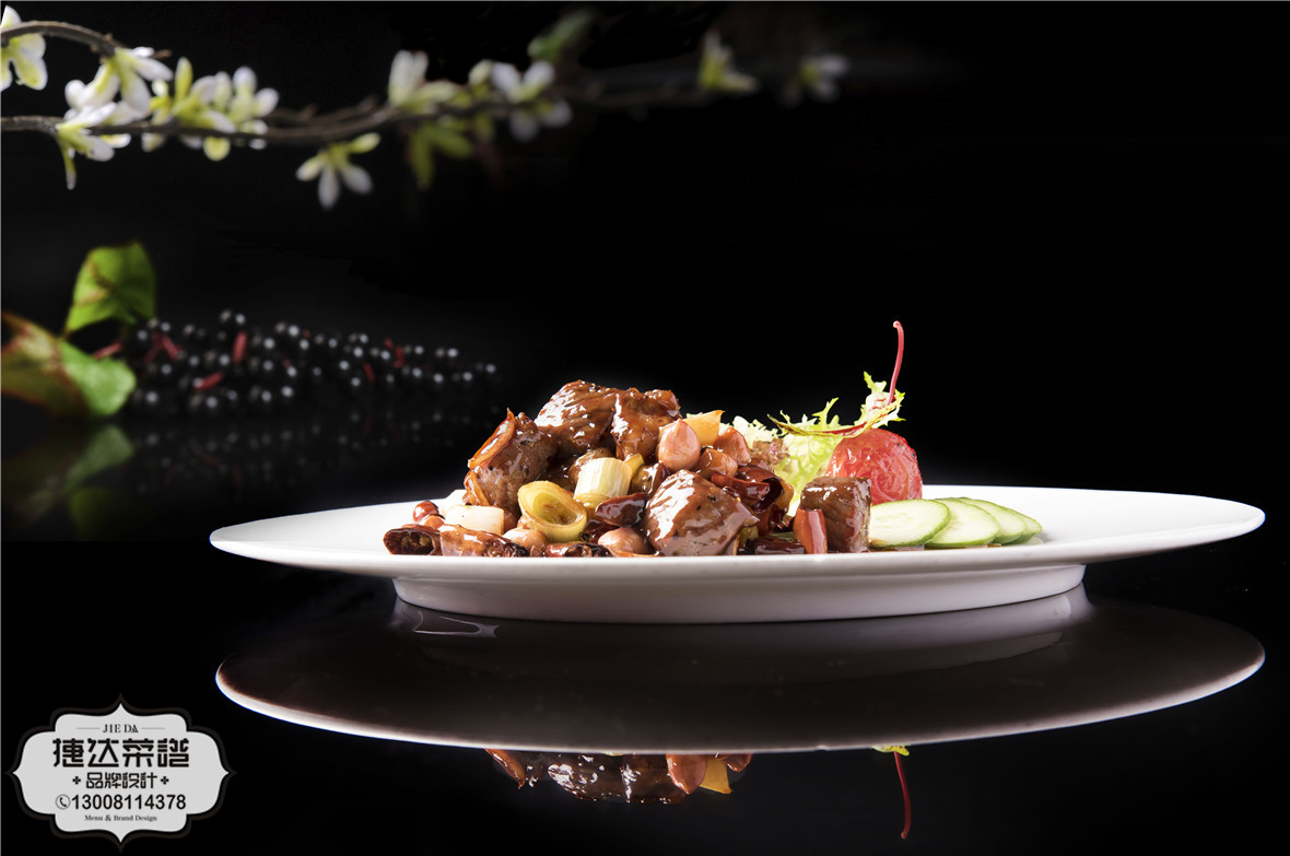 宫保雪花牛肉168元份  西冷牛排200克 葱节70克 花生米40克